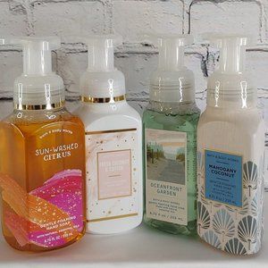 BATH & BODY WORKS 'FOAMING HAND SOAP' SIGNATURE~SCENTS 4-PIECE VARIETY SET